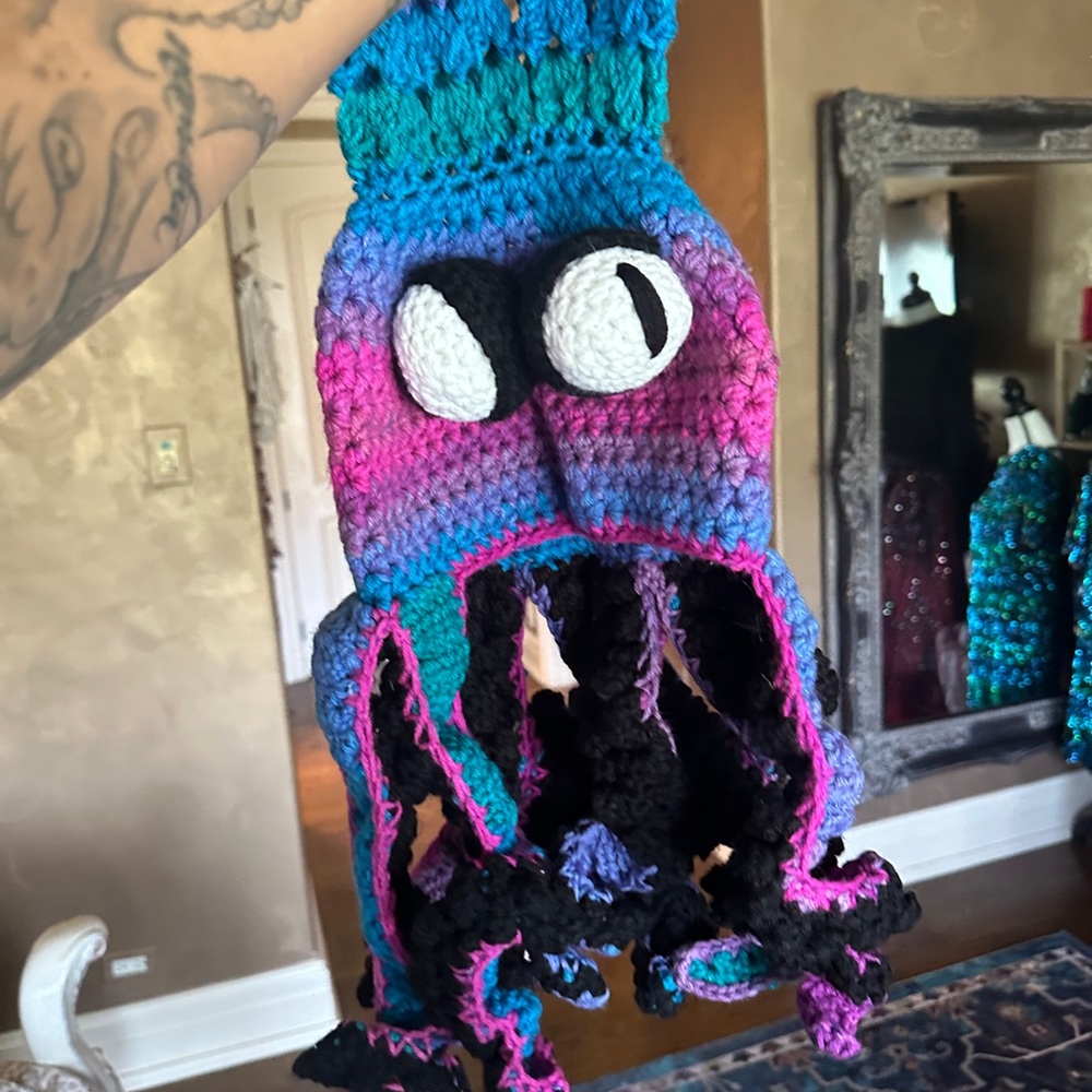Octopus Crochet Hat - Picture 12 of 13